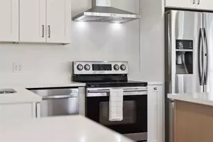 1429 Yates St, Orlando, FL 32804 - Photo 5