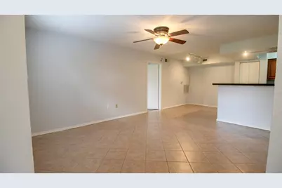 3038 Parkway Boulevard #105, Kissimmee, FL 34747 - Photo 3