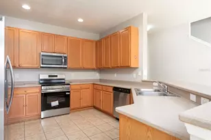 3072 Seaview Castle Dr, Kissimmee, FL 34746 - Photo 7