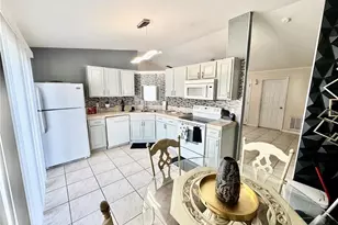 350 Anchovie Ct, Kissimmee, FL 34759 - Photo 9