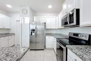 4144 NE 21st St, Homestead, FL 33033 - Photo 9