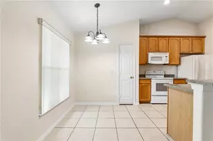 3042 Wild Pepper Ave, Deltona, FL 32725 - Photo 9