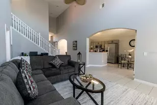 251 Hypolita Ave, Davenport, FL 33897 - Photo 7