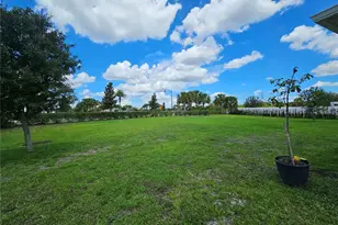 4624 Fairy Tale Cir, Kissimmee, FL 34746 - Photo 33