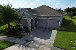 4624 Fairy Tale Cir, Kissimmee, FL 34746 - Photo 1