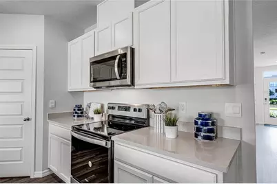 4020 Giorgio Drive, Winter Haven, FL 33884 - Photo 5