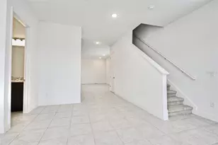 6451 Cyrils Dr, Saint Cloud, FL 34771 - Photo 5