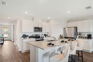 4004 Giorgio Dr, Winter Haven, FL 33884 - Photo 5