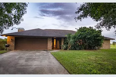 3921 Red Bridge Road, Saint Cloud, FL 34772 - Photo 1