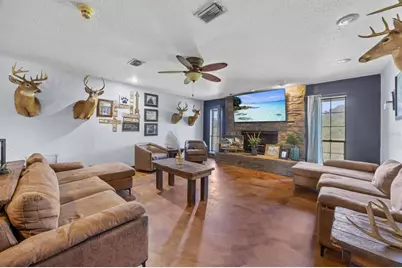 3921 Red Bridge Road, Saint Cloud, FL 34772 - Photo 5