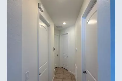 31724 Broadwater Avenue, Leesburg, FL 34748 - Photo 13