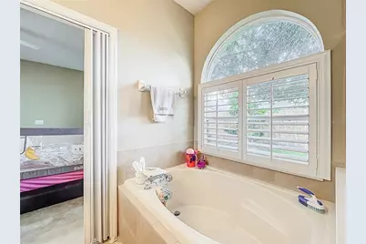 8333 Baywood Vista Drive, Orlando, FL 32810 - Photo 23