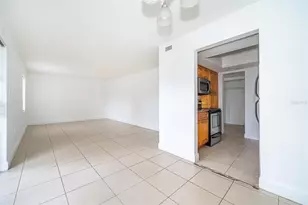 4701 S Texas Ave, Orlando, FL 32839 - Photo 7