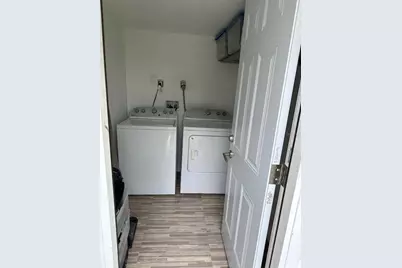 1016 Beachwood Avenue, Clearwater, FL 33759 - Photo 19