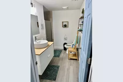 1016 Beachwood Avenue, Clearwater, FL 33759 - Photo 21