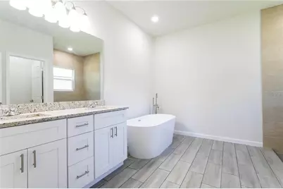 560 Kingfisher Drive, Kissimmee, FL 34759 - Photo 5