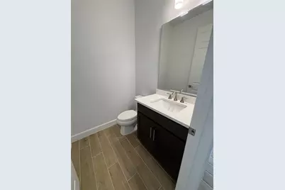 2560 Cavanaugh Drive, Orlando, FL 32817 - Photo 3