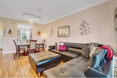 3326 Calabria Avenue, Davenport, FL 33897 - Photo 7