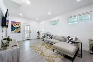 4026 Indianapolis St NE, Saint Petersburg, FL 33703 - Photo 11