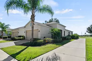1825 Flora Pass Pl, Kissimmee, FL 34747 - Photo 3