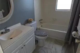 437 N Boston Ave, Deland, FL 32724 - Photo 17