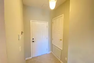 9435 Myrtle Creek Ln, Orlando, FL 32832 - Photo 5