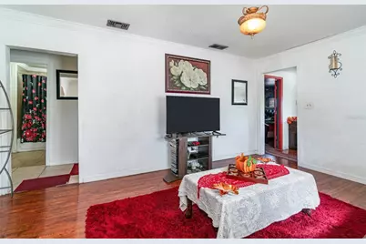 746 S Highland Avenue, Apopka, FL 32703 - Photo 9