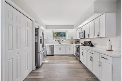 240 N Line Drive, Apopka, FL 32703 - Photo 3