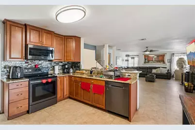 1411 Clarks Summit Court, Orlando, FL 32828 - Photo 7