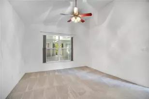 6019 Long Peak Dr, Orlando, FL 32810 - Photo 15