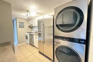 120 Blue Pointe Way, Altamonte Springs, FL 32701 - Photo 9