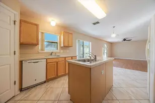 163 Jocelyn Dr, Davenport, FL 33897 - Photo 13