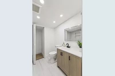 109 S Holly Avenue, Sanford, FL 32771 - Photo 11