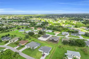 358 Vitorio St, Punta Gorda, FL 33983 - Photo 3