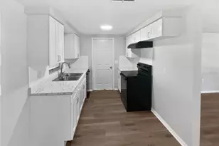 5817 Elena Dr, Holiday, FL 34690 - Photo 5