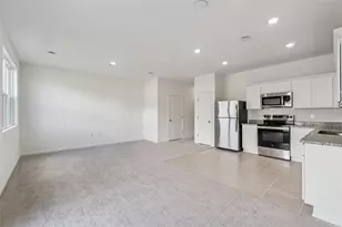 3613 Spire Dr, Davenport, FL 33837 - Photo 3