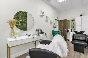 6881 Kingspointe Pkwy, Orlando, FL 32819 - Photo 19