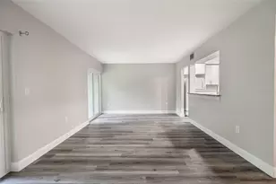 100 Sweetgum Woods Ct, Deltona, FL 32725 - Photo 5