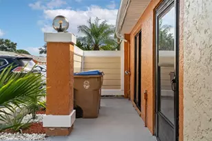 46 Silver Park Cir, Kissimmee, FL 34743 - Photo 3