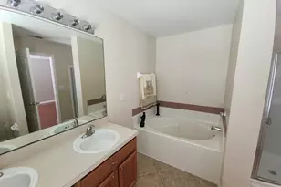 302 Clydesdale Cir, Sanford, FL 32773 - Photo 9