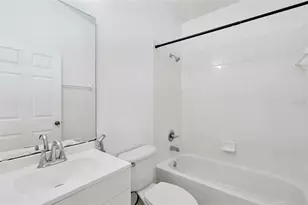 4116 Berkshire Bay Ct, Orlando, FL 32822 - Photo 11