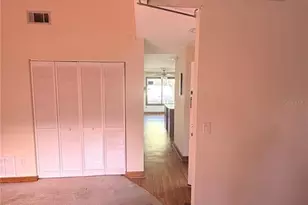 5310 Pebble Beach Dr, Orlando, FL 32811 - Photo 9