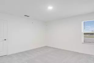 7439 Sandstone Dr, Groveland, FL 34736 - Photo 23