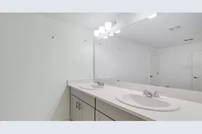 7439 Sandstone Drive, Groveland, FL 34736 - Photo 21