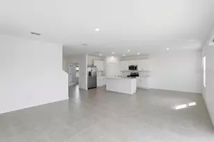 7439 Sandstone Dr, Groveland, FL 34736 - Photo 11