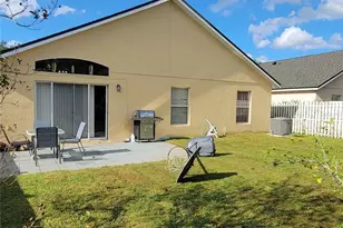 5737 Lake Champlain Dr, Orlando, FL 32829 - Photo 23