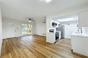 10217 Belgrove Pl, Orlando, FL 32817 - Photo 11