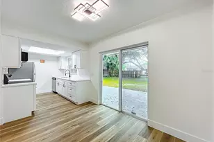 10217 Belgrove Pl, Orlando, FL 32817 - Photo 9