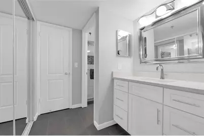 530 E Central Boulevard #1402, Orlando, FL 32801 - Photo 29