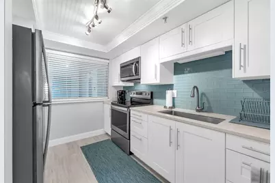 530 E Central Boulevard #1402, Orlando, FL 32801 - Photo 23